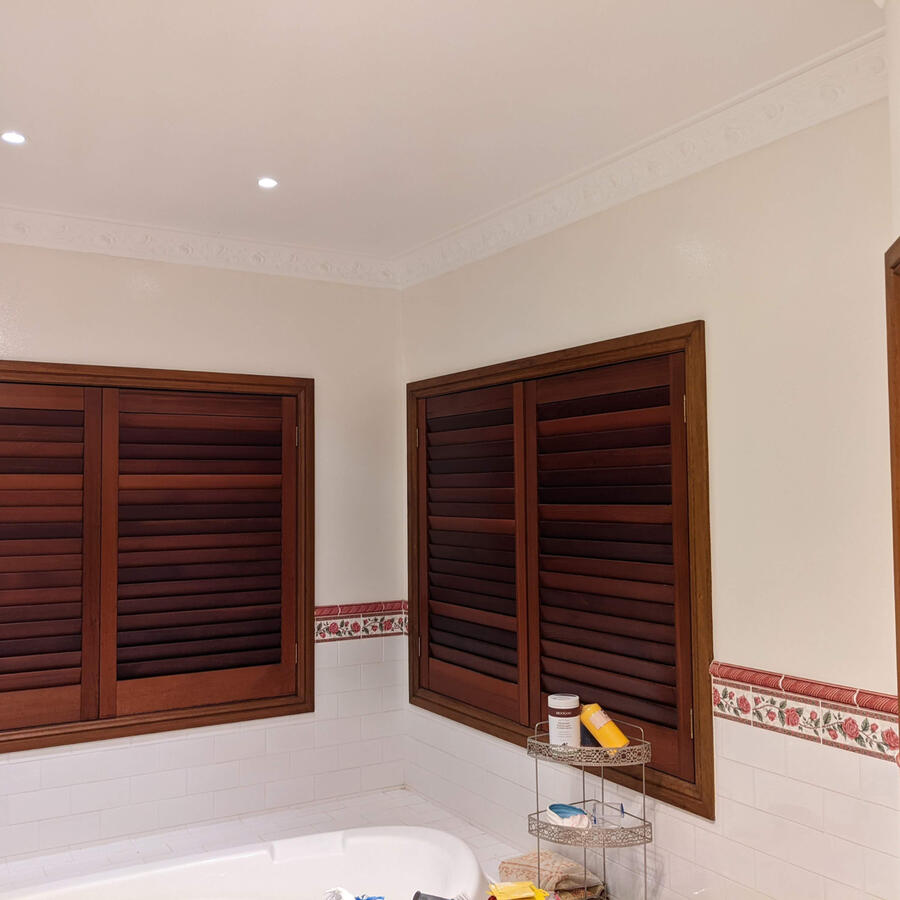 Bathroom Repaint - Mount Cotton